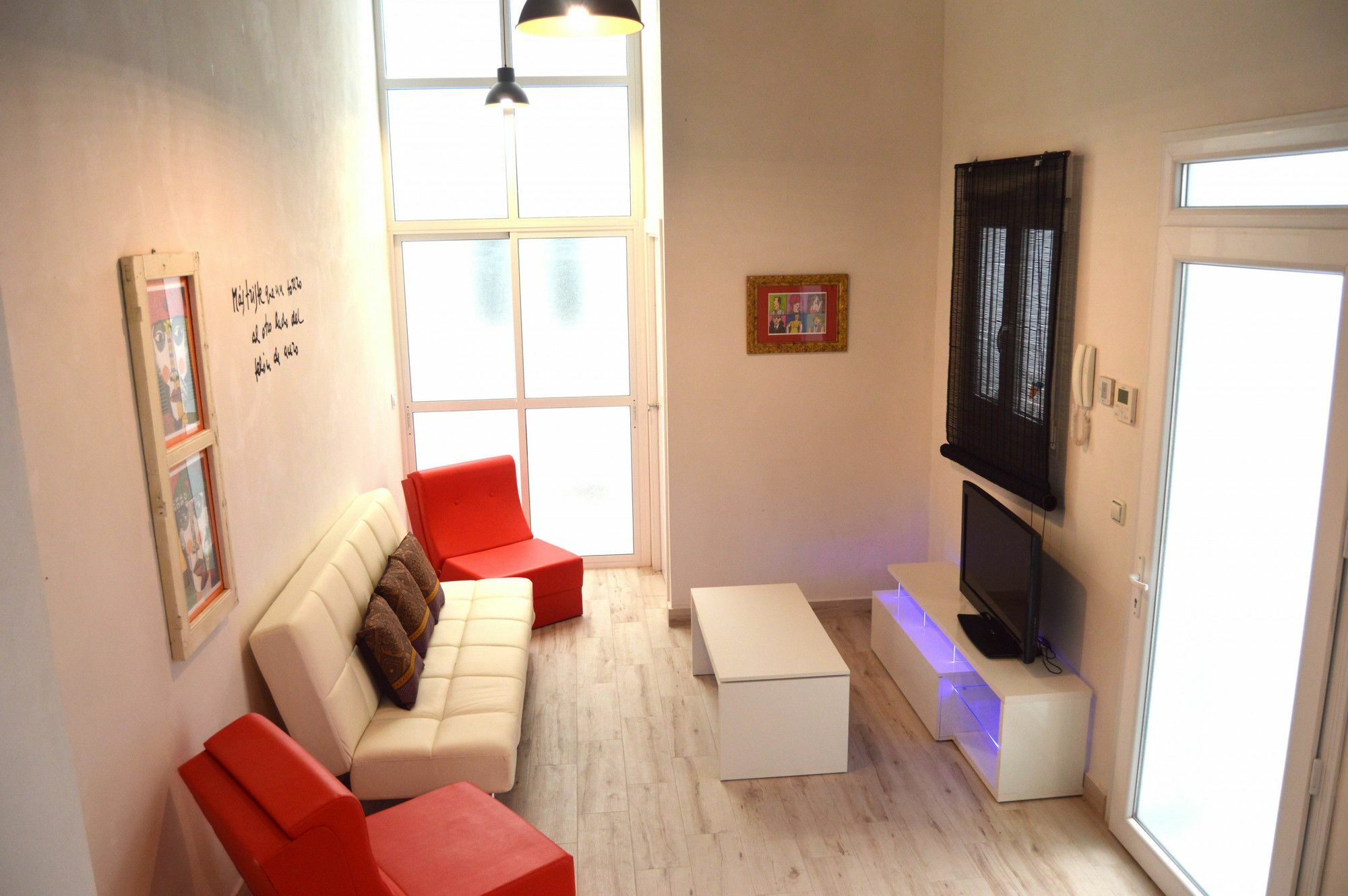 Apartamento 19 Dias Y Muchas Noches Cádiz Exterior foto